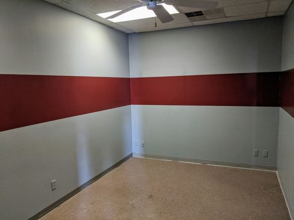 Office / Warehouse: 315 S Dunlap Ave, Savoy, IL 61874